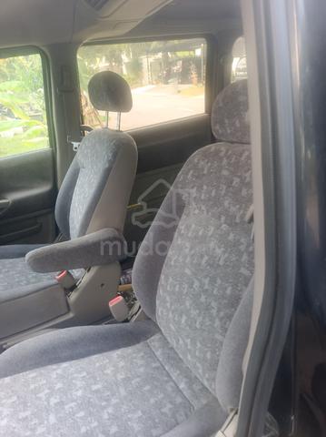 1999 Nissan SERENA 2.0 C23 (A) - 5