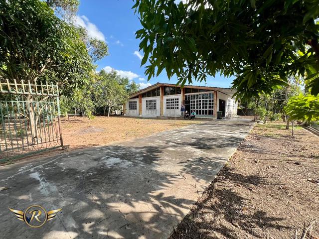 Bungalow Tanah Luas International Lot 1