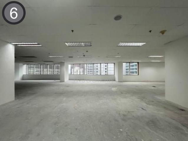 KLCC Office Etiqa Twin 1175sf Bare Unit 6.30psf Good Location 1