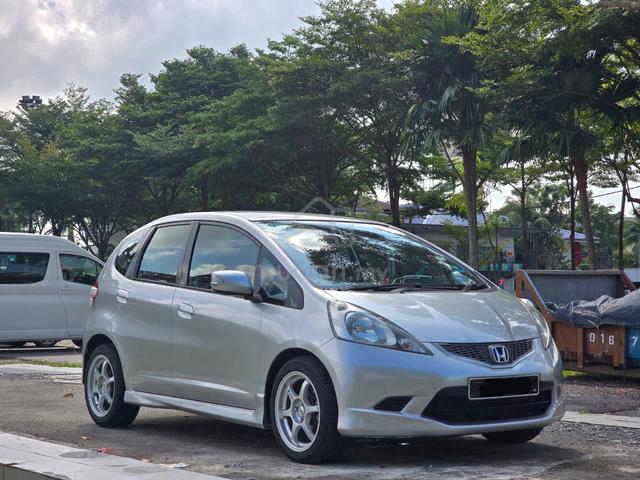 2009 Honda JAZZ GE 1.5 V TIPTOP condition CAR KING - 1