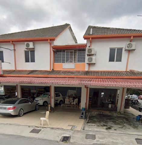 Corner Ground +1st Floor (adjoined) Shop Lot @SS19 Subang Jaya,3000 sf 1