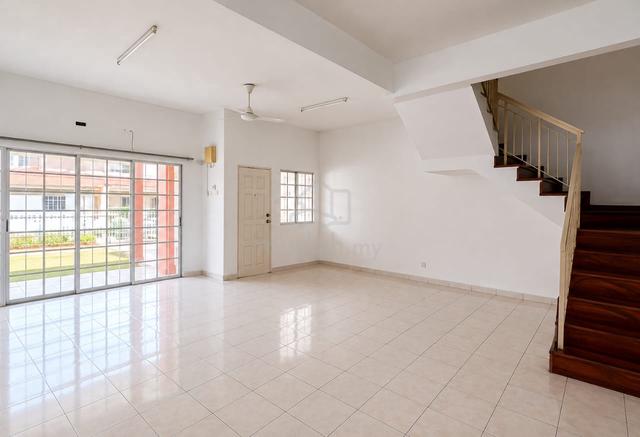 Bandar Puteri 12, Puchong Double Storey Terrace House For Sale 1