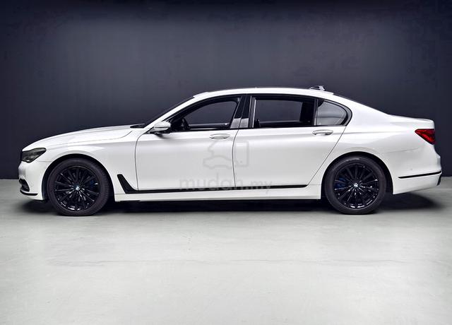 2016 BMW 730Li 2.0 Petrol Digital Meter PANORAMIC - 5