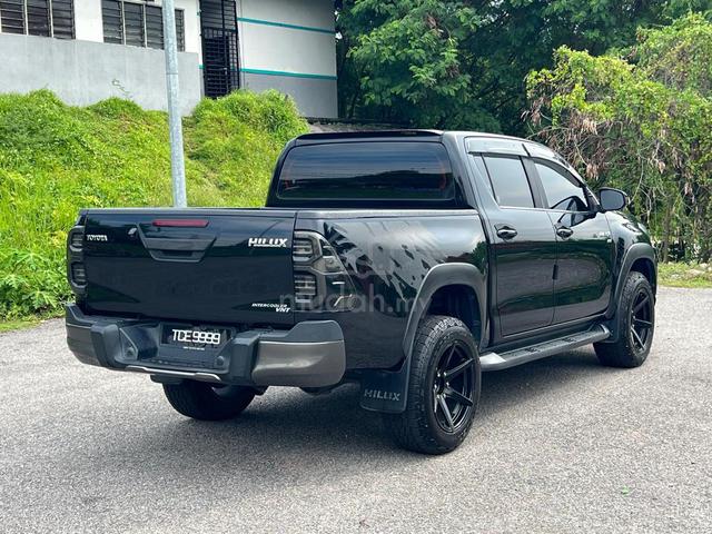 2020 Toyota HILUX 2.8 BLACK EDITION (A) - 2