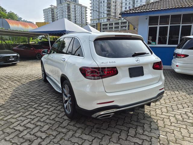 2021 Mercedes Benz GLC300 4MATIC AMG LINE GRADE5A - 4
