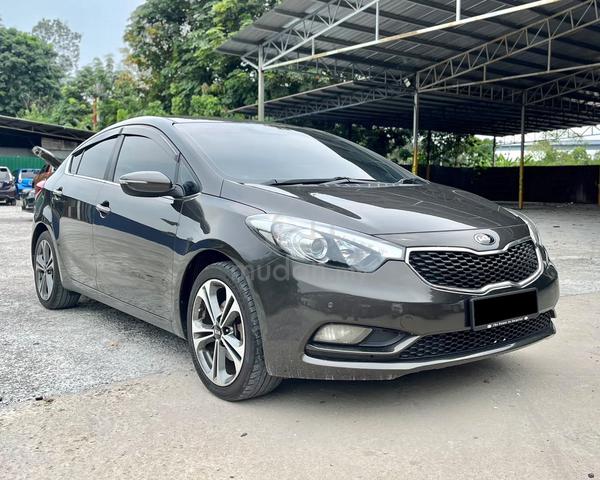L/KEDAI 2015 Kia CERATO 1.6 YD K3 HIGHSPEC LikeNEW - 5