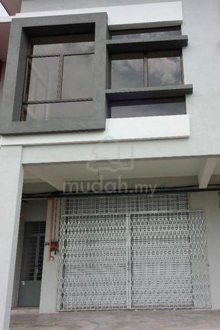 High Demand! 2 Storey Shoplot at Perindustrian Krubong Melaka 1