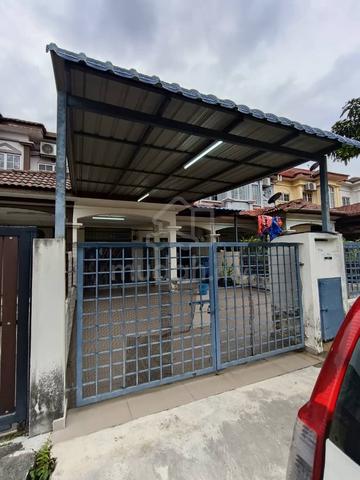 Bandar Puteri Klang 2 Storey Hse Kitchen Extend Gated Guarded for Rent 1