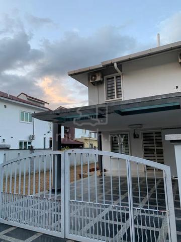 Double Storey Corner Lot at Laman Dillenia, Nilai Impian 1