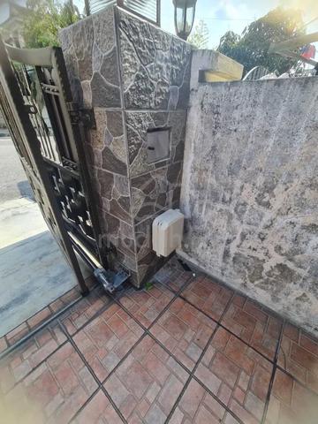 Rumah Teres Dua Tingkat Untuk Dijual Di Taman Tawas Mewah Tasek 5