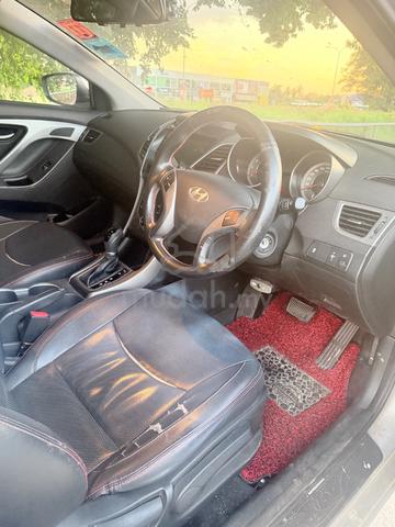 2015 Hyundai ELANTRA 1.6 PREMIUM FACELIFT (A) - 5