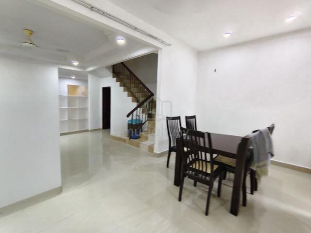 (Cash Back)(Full Loan) La Cottage, Taman Putra Perdana, Puchong 1