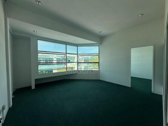 Direct Owner | Metro Town | 2nd Floor | Renovated 4 Rooms office 1