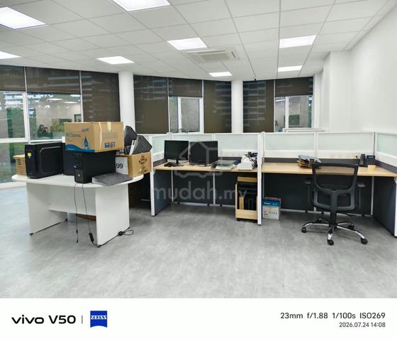 Shop Lot 2044 sf suitable office, ShowRoom , Jelutong facing main 1