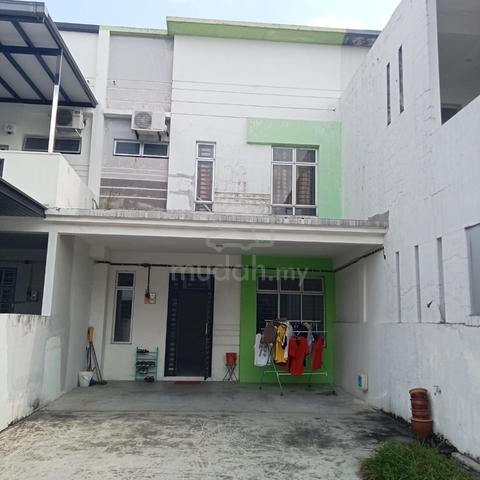 Bukit Indah eight avenue johor bahru 1