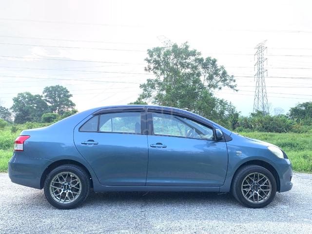 VIOS 1.5 J - 5 SPEED (M) 4 DOOR good condition - 2