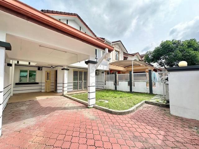 FACING OPEN 2 Storey SUPERLINK Putra Indah Seksyen 9 Putra Heights 1