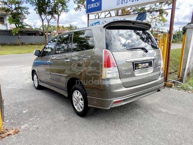 2009 Toyota INNOVA 2.0 E FACELIFT (A) - 4