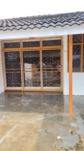 Johor Jaya Keembong whole unit for rent 1