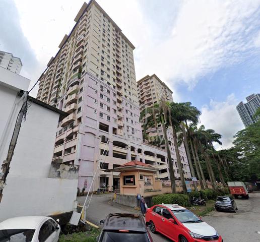 Sri Gotong Apartment 1