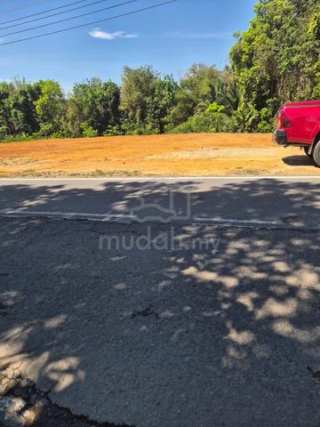 Tanah NT depan jalanraya di Penampang dekat Monsopiad Heritage Village 1