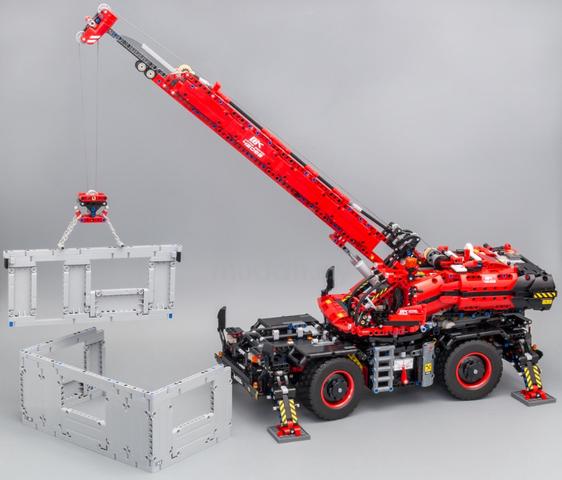 Lego RT Crane 42082 Rough Terrain New In Box Sports Outdoors for sale in Ara Damansara Selangor