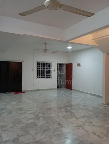 Taman Nuri Indah Seremban 2 storey terraced house for rent big size 1