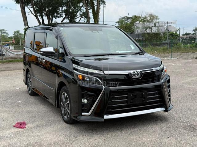 *PROMO NOW* 2021 Toyota VOXY 2.0 ZS KIRAMEKI III - 3
