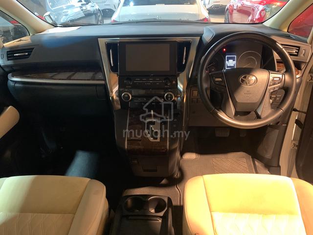 2022 Toyota ALPHARD 2.5 X (A) - 4