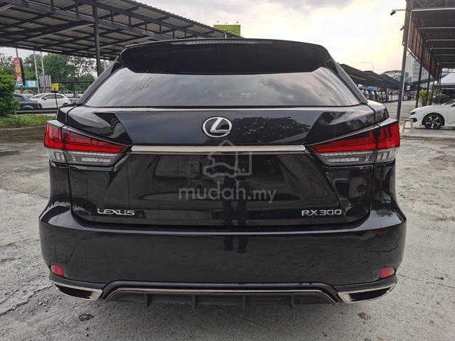 PANO ROOF, LOW MILEAGE, 2021 Lexus RX300 F SPORT - 4