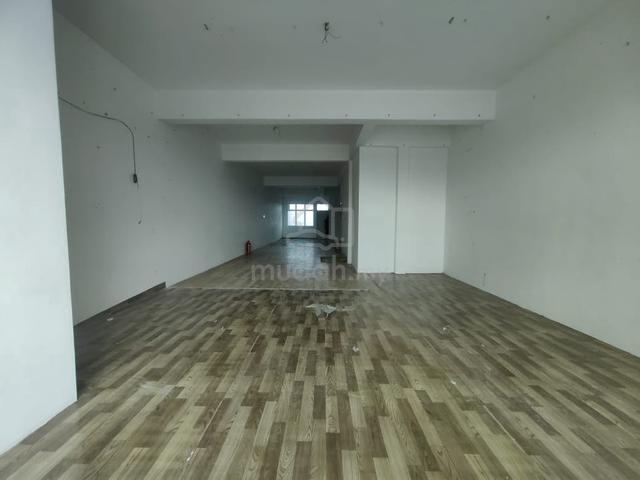 Facing Main Road First Floor Shoplot Dataran Shahab Jalan Datuk Kumbar 4