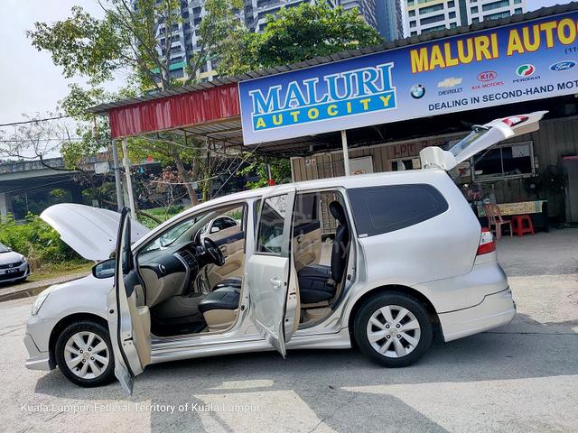 2015 GRAND LIVINA 1.6 (A) HighLoan, One Malay Lady - 5