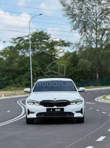 2021 BMW 320i SPORT Driving Assist Pack 2.0L (A) - 2