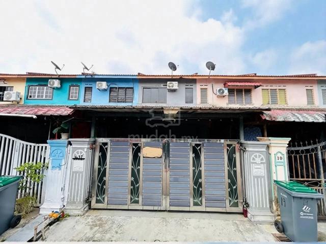 JALAN DELIMA, Taman Kota Masai Renovated Unit Below MV [Non Bumi] 1