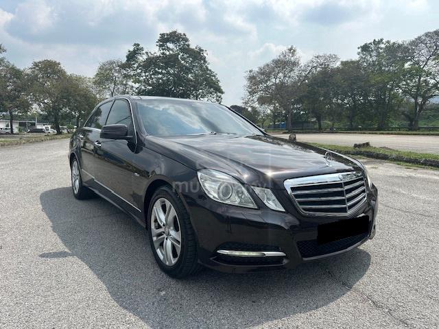 2012 Mercedes Benz E250 CGI SUNROOF ONE OWNER - 1