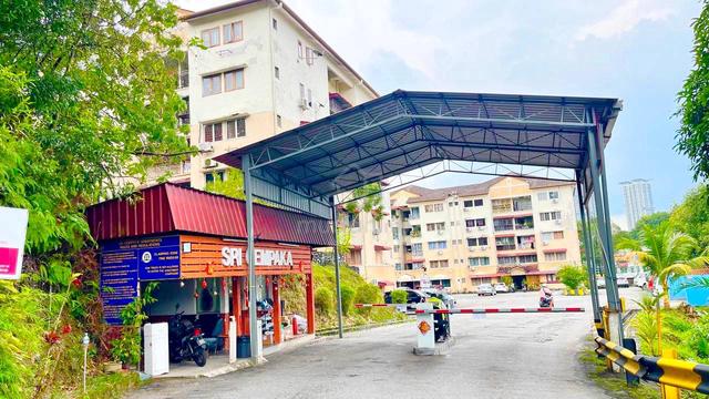 Sri Cempaka (Puchong) 1