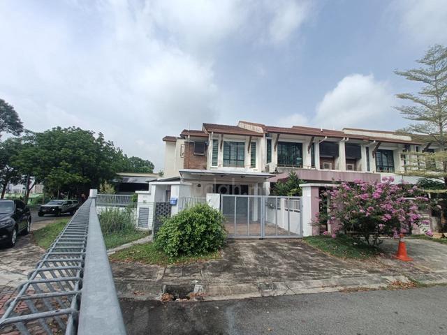 2 Storey Terrace Putra Height, Subang Jaya, Corner Unit Big Land 2