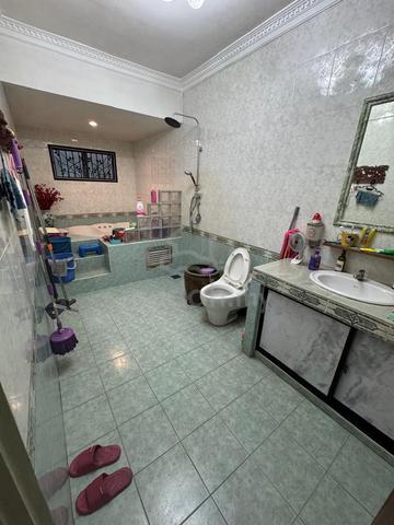 [ CORNER LOT / FULL RENOVATED ]2sty House @ Taman Bukit Utama For Sale 1