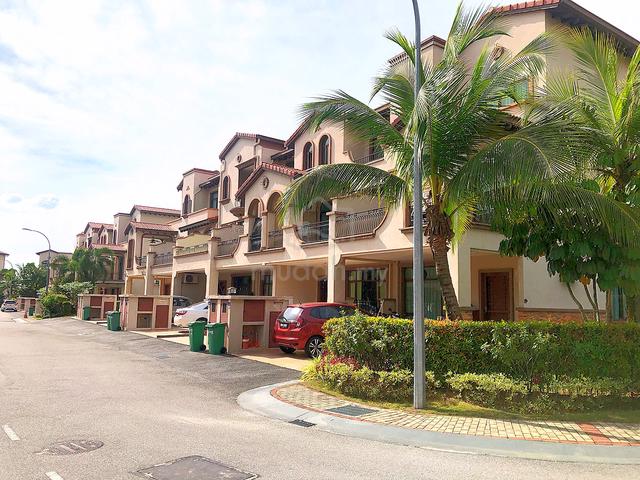 Diamond City 3Sty Terrace Full Loan Ecohill Eco Majestic Semenyih 4