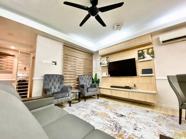 RENOVATED 🔥 2 Storey Terrace Cassia Bandar Botanic Klang 1