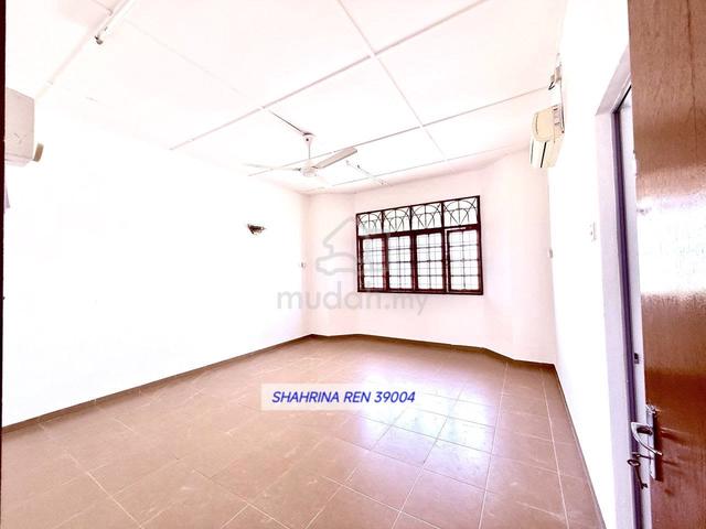 Near CITY CENTRE 🏨 TERES DUA TINGKAT BUKIT SETONGKOL TAMAN CAHAYA 4