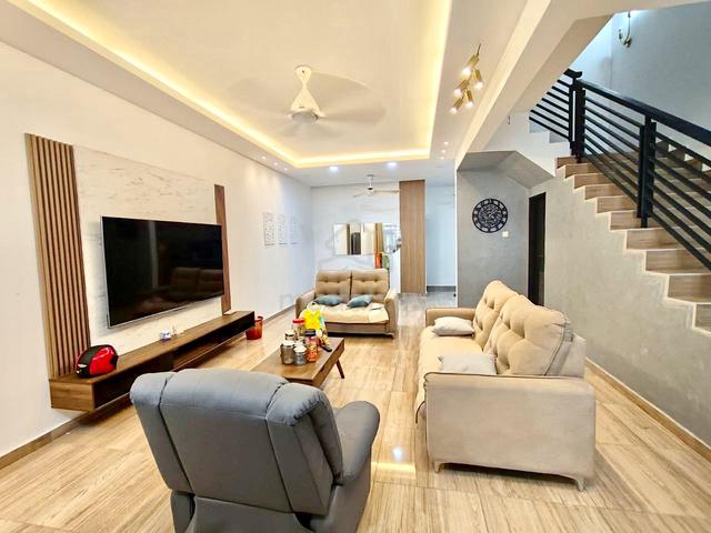 TERMURAH🔥 BUKIT BANDARAYA U11 SHAH ALAM Double Storey Terrace 1