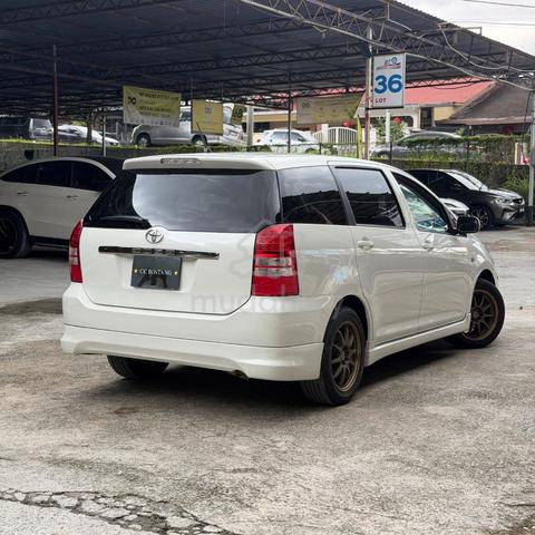Toyota WISH 1.8 (A)Sunroof⭐1 owner ⭐Full Spec⭐ORI - 3