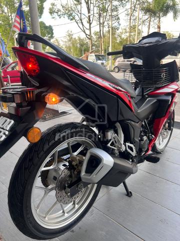 Honda RS150R V3 - photo 3 of 10
