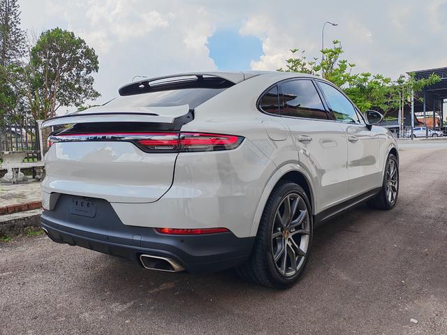 2021 Porsche CAYENNE 3.0 COUPE (A) - 5
