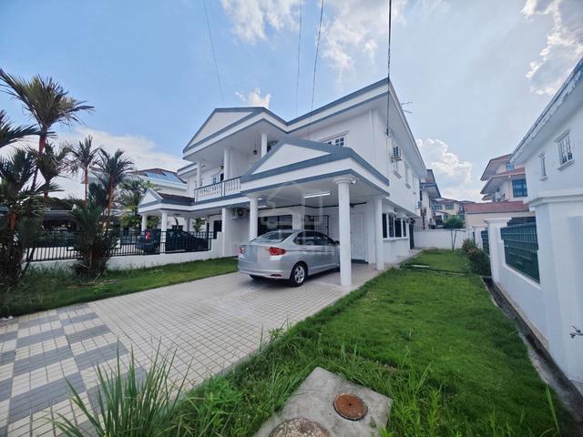 Pasir Puteh / 2 Storey Semi-D For Rent / 35x80 / 4R3B / Chinese Area 1