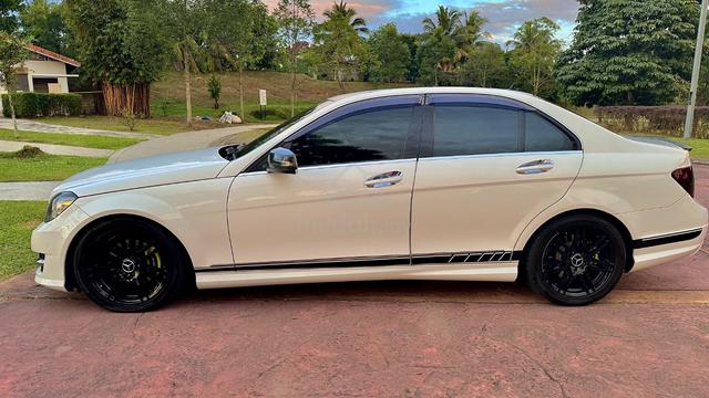2013 Mercedes Benz C200 BlueEFCY AMG SPRTPCK - 4