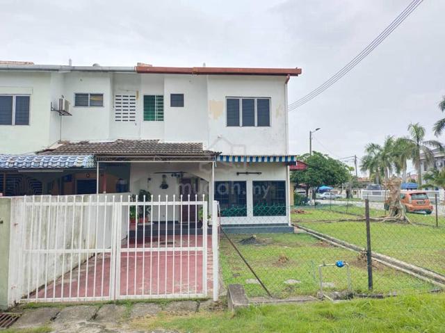 2 storey terrace house for sale at Taman Sri Andalas 1