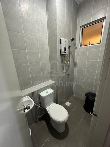 Residensi Adelia 5