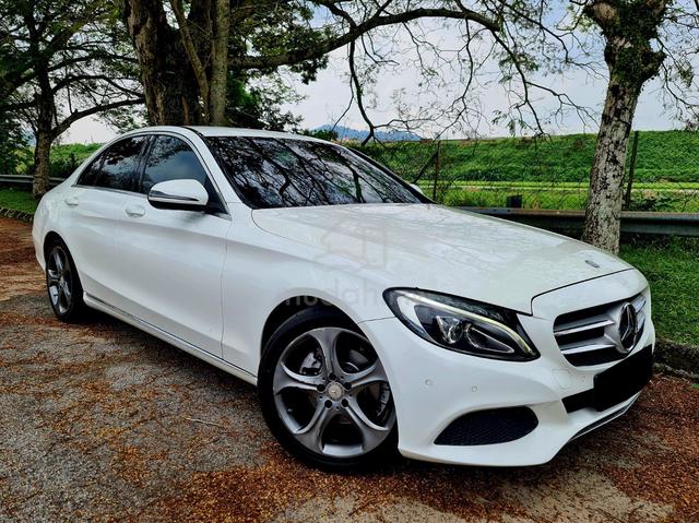 Mercedes Benz C200 2.0 Avantgarde PushStart Camera - 2